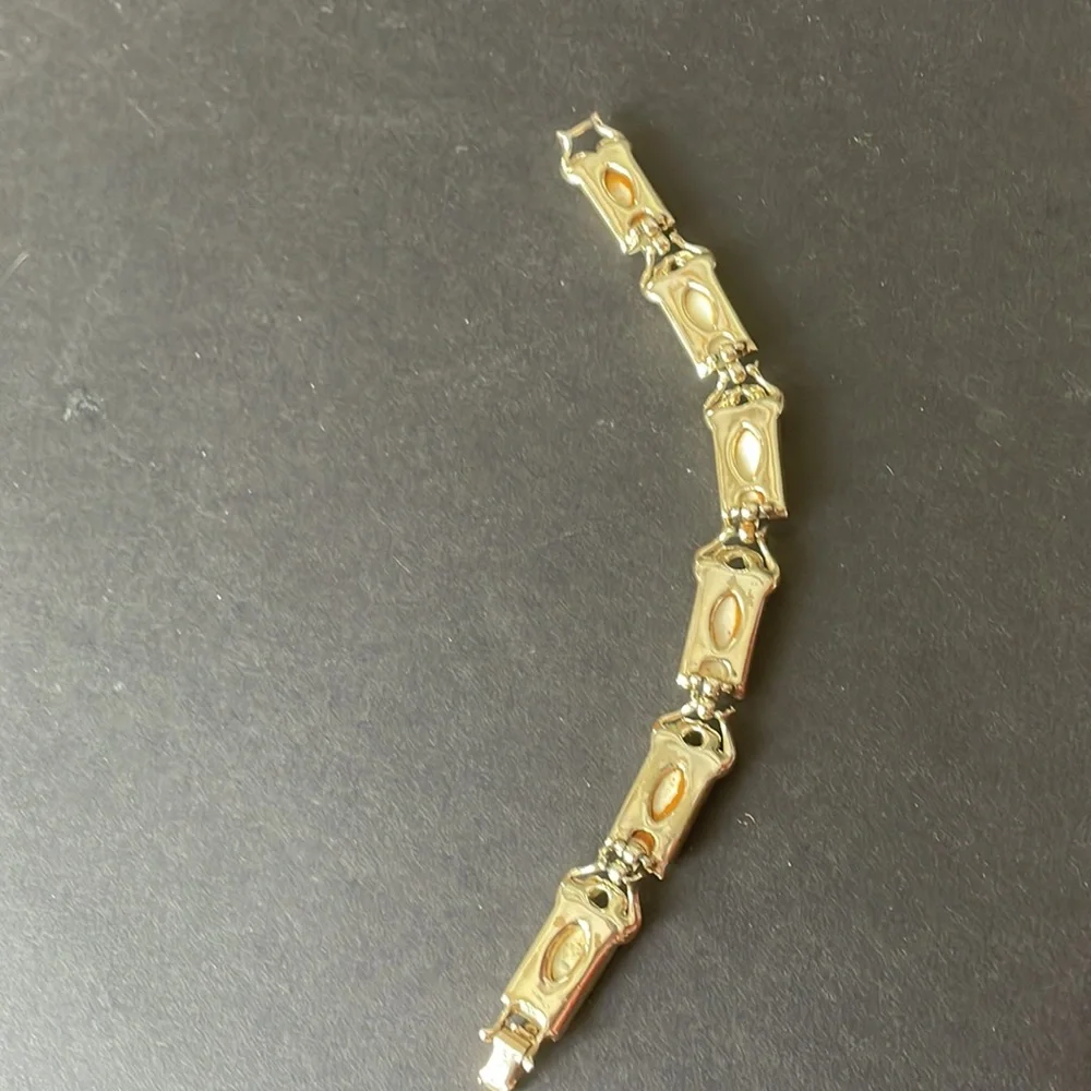 Vintage Coro confetti bracelet earrings set gold tone lucite thermoset - Picture 5 of 9